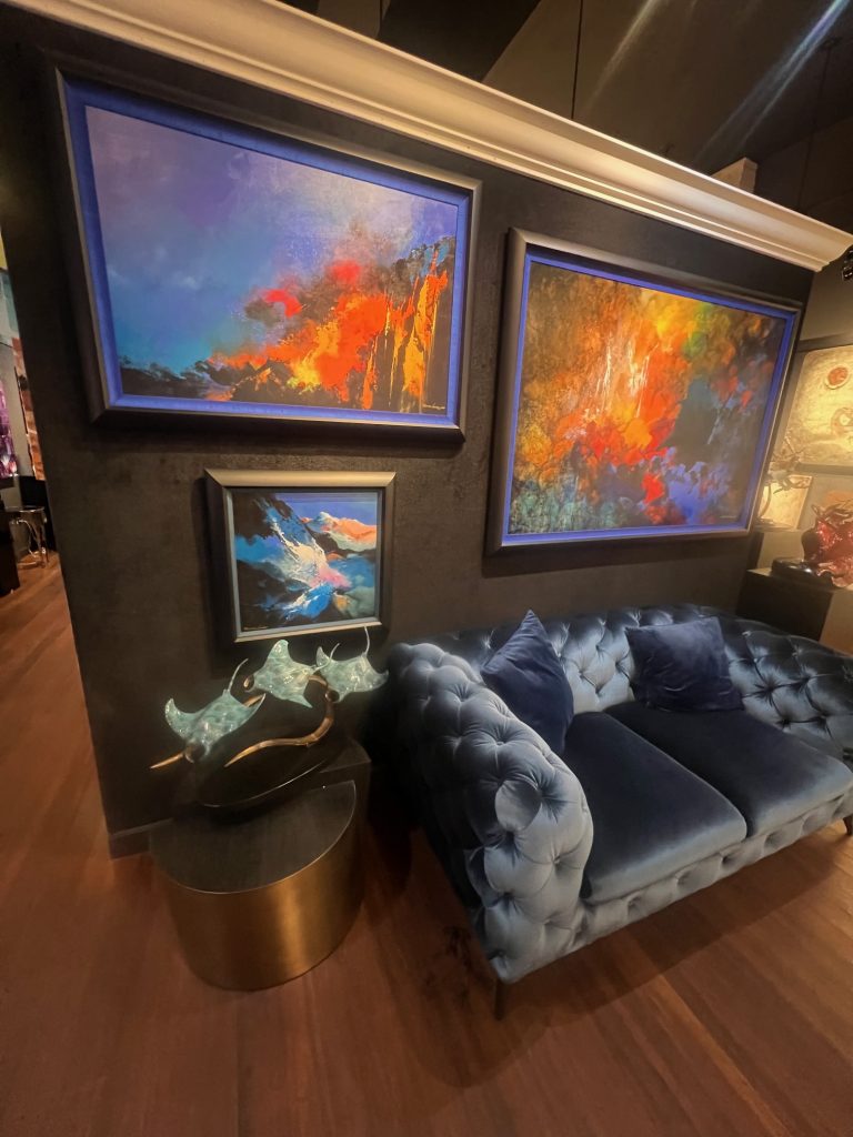 interior-bill-mack-gallery-forest-ave-laguna-beach-leung