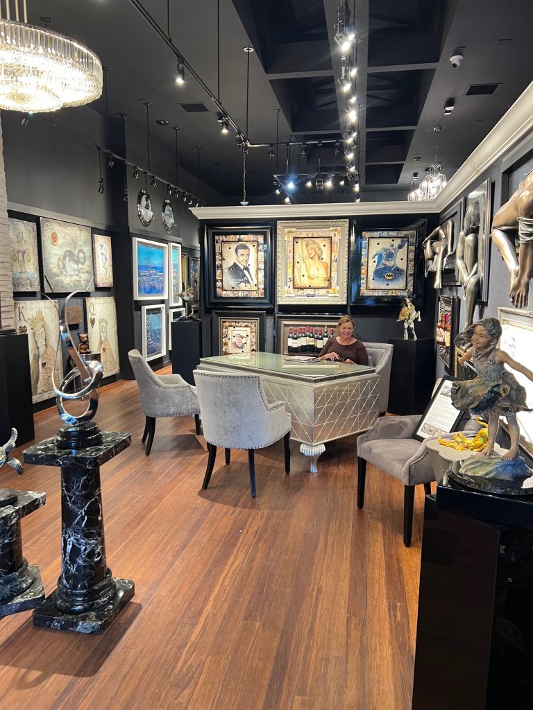 interior-bill-mack-gallery-forest-ave-laguna-beach-overview